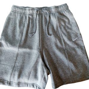 Women's Nike Sportswear Essential High-Rise Fleece Shorts Heather Grey New